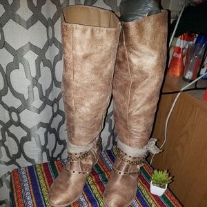Not rated over the knee boot.Size 10